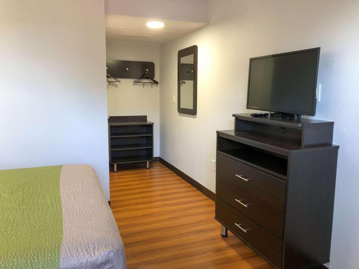 Studio 6 Wichita, Ks - Airport 외부 사진
