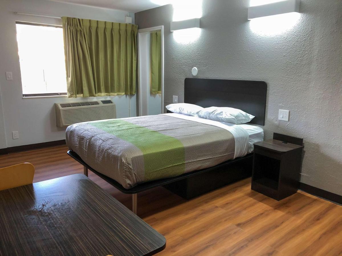 Studio 6 Wichita, Ks - Airport 외부 사진